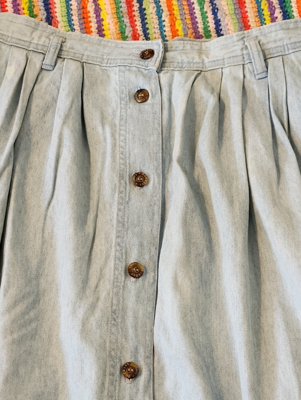 Vintage 1980s Levi’s Dockers 100% Cotton Chambray Midi Skirt - Picture 13 of 16